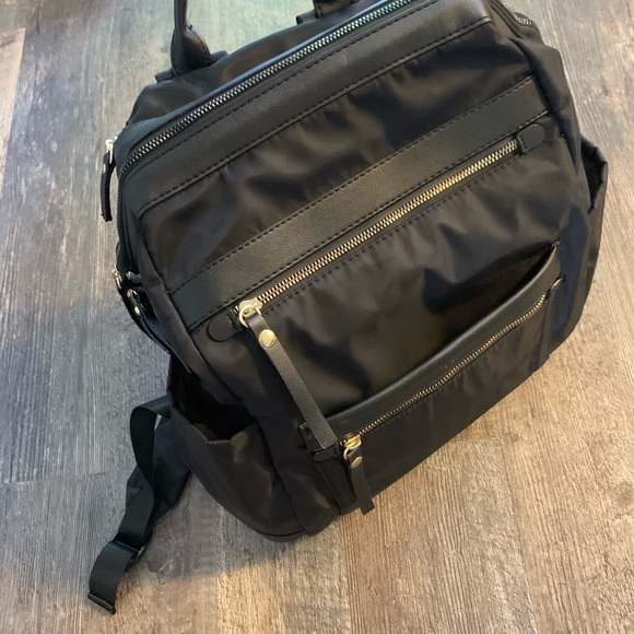 Tutilo Nylon Backpack - Picture 4 of 6